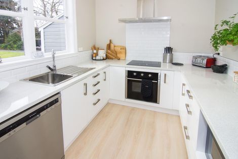 Photo of property in 12 Tararua Street, Masterton, 5810