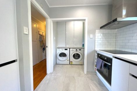 Photo of property in 1/86 Tirimoana Road, Te Atatu South, Auckland, 0602