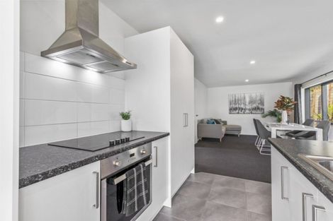 Photo of property in 8 Southill Way, Pyes Pa, Tauranga, 3112