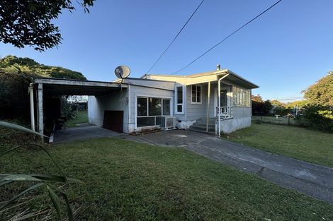 Photo of property in 8 Mahoe Street, Otaki Beach, Otaki, 5512