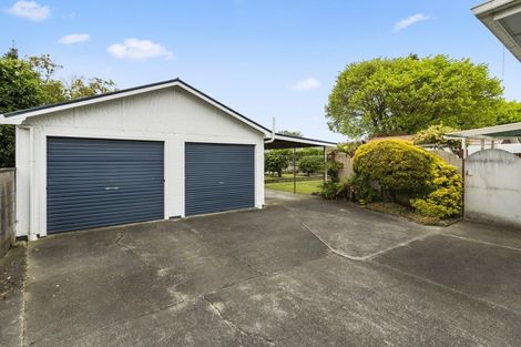 Photo of property in 7 Piper Place, Roslyn, Palmerston North, 4414