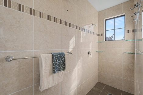 Photo of property in 4 Rowanwood Close, Halswell, Christchurch, 8025