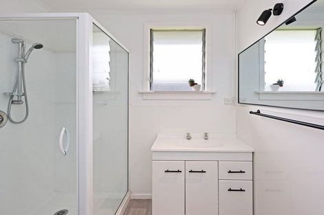 Photo of property in 11 Oxford Street, Holmes Hill, Oamaru, 9401