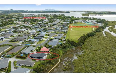 Photo of property in 10 Spinnaker Lane, Mangawhai, 0505