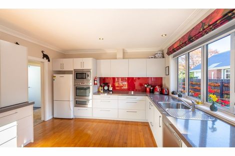 Photo of property in 38 Colombo Street, Cashmere, Christchurch, 8022