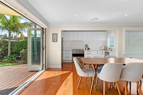 Photo of property in 12 Ngataringa Road, Devonport, Auckland, 0624