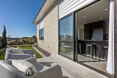 Photo of property in 13 Rua Place, Bell Block, New Plymouth, 4312