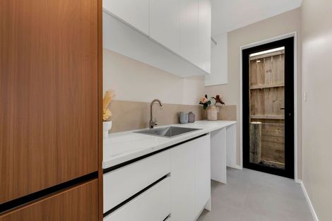 Photo of property in 25 Bremner Ridge Street, Flat Bush, 2019