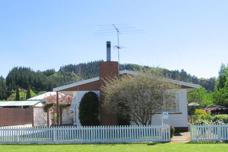 Photo of property in 33 James Street, Mangapapa, Gisborne, 4010