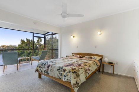 Photo of property in 55a Hinemoa Street, Birkenhead, Auckland, 0626