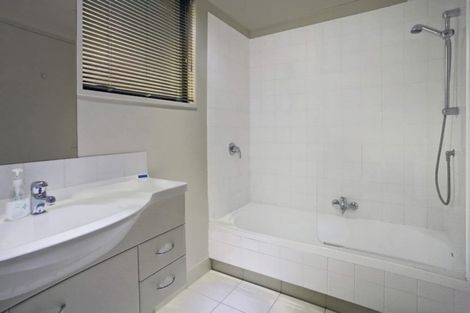 Photo of property in Waterfront Apartments, 2/309 Wakefield Quay, Stepneyville, Nelson, 7010