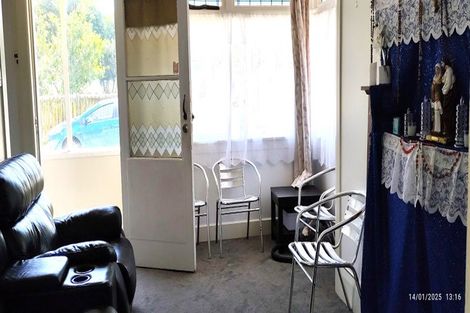 Photo of property in 24 Ireland Road, Mount Wellington, Auckland, 1060