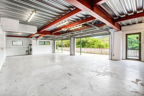 Photo of property in 25a Hiwi Crescent, Titahi Bay, Porirua, 5022