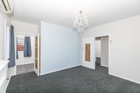 Photo of property in 1/90 Mahoe Street, Melville, Hamilton, 3206