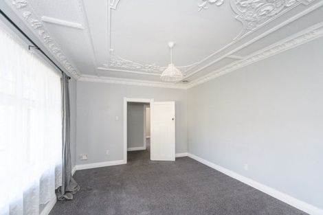 Photo of property in 51 Burns Avenue, Takaro, Palmerston North, 4412