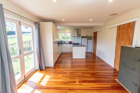 Photo of property in 19 Montreal Grove, Kingston, Wellington, 6021