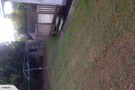 Photo of property in 31 Waimumu Road, Massey, Auckland, 0614