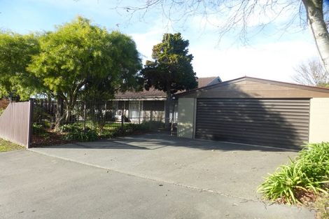 Photo of property in 41 Royal Park Drive, Parklands, Christchurch, 8083