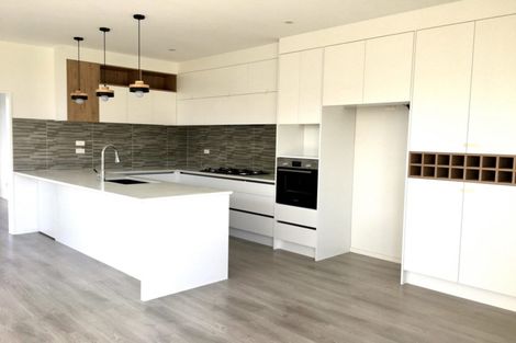 Photo of property in 6 Fjord Way, Karaka, Papakura, 2113