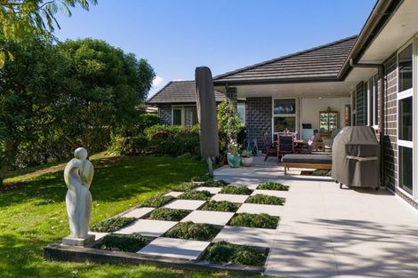 Photo of property in 8 Astelia Drive, Omokoroa, 3114