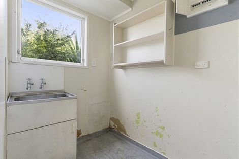 Photo of property in 123 Mahia Road, Wattle Downs, Auckland, 2103