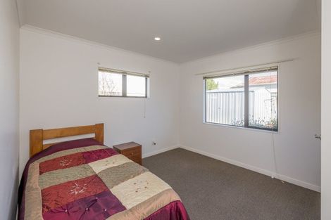 Photo of property in 2 Belle Maison Court, Levin, 5510