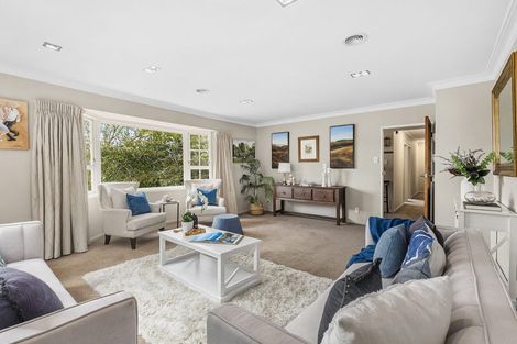 Photo of property in 8 Saint Annes Square, Tawa, Wellington, 5028