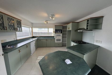 Photo of property in 2/209 Withells Road, Avonhead, Christchurch, 8042