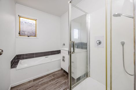 Photo of property in 131 Wordsworth Road, Manurewa, Auckland, 2102