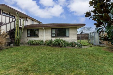 Photo of property in 23 Freebairn Street, Redwood, Christchurch, 8051