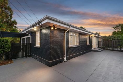Photo of property in 1/19 Hewitts Road, Merivale, Christchurch, 8014