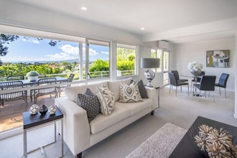 Photo of property in 2/13 Prospect Terrace, Milford, Auckland, 0620