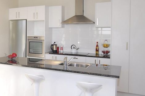 Photo of property in 8 Ruku Street, Long Bay, Auckland, 0630