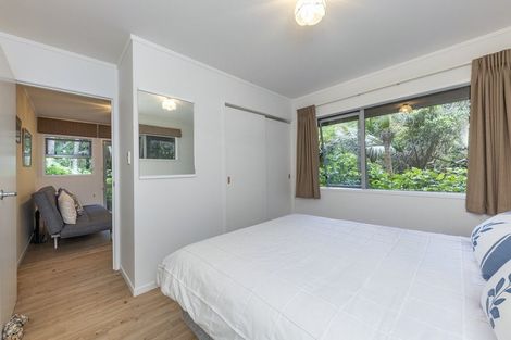 Photo of property in 89 Garden Road, Piha, 0772