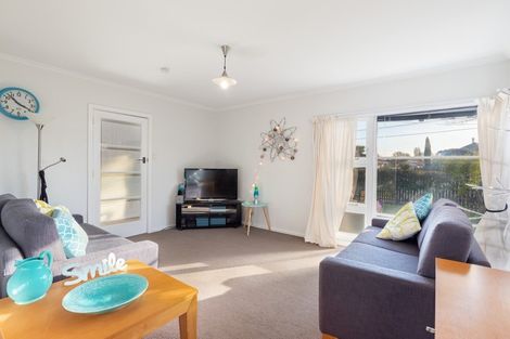 Photo of property in 24 Pembroke Street, Avondale, Christchurch, 8061