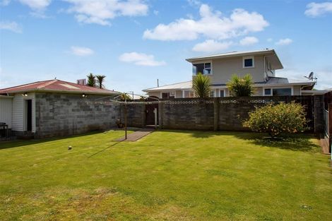 Photo of property in 5 Rata Street, Hawera, 4610