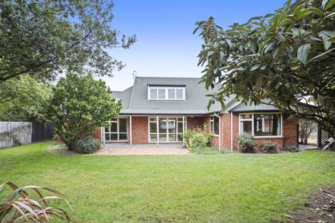 Photo of property in 12 Courtfield Close, Parklands, Christchurch, 8083