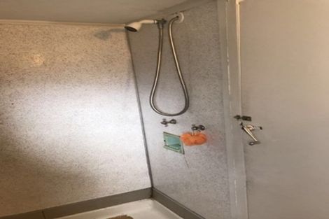 Photo of property in 6 Brighton Terrace, Murrays Bay, Auckland, 0630