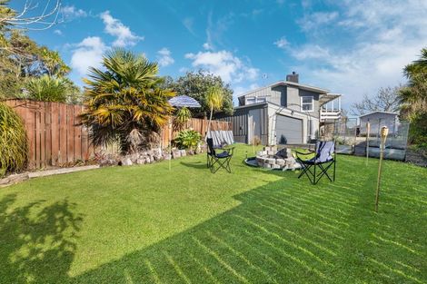 Photo of property in 38 Sunvue Road, Glen Eden, Auckland, 0602