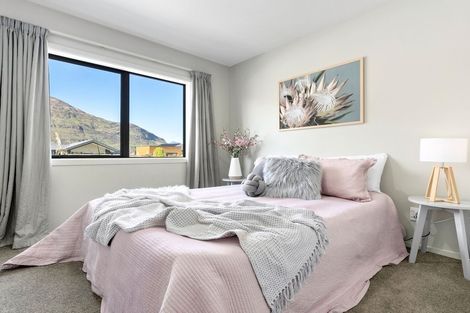Photo of property in 2 Campden Court, Lower Shotover, Queenstown, 9304