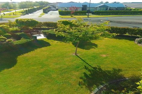 Photo of property in 46 Plescher Crescent, Leamington, Cambridge, 3432