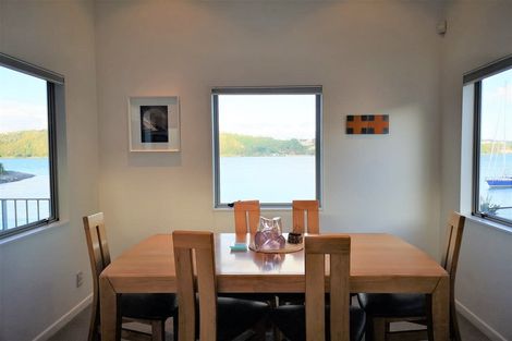 Photo of property in Marrakech Cafe, 10/305 Evans Bay Parade, Hataitai, Wellington, 6021