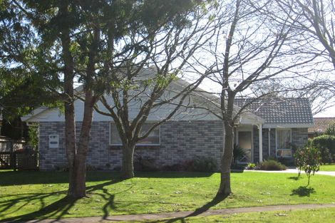 Photo of property in 6 Ensign Place, Flagstaff, Hamilton, 3210