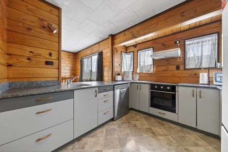 Photo of property in 12 Velma Crescent, Nawton, Hamilton, 3200
