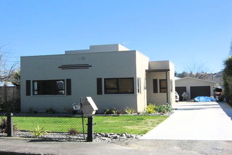 Photo of property in 41 Mcgreevy Street, Waipawa, 4210