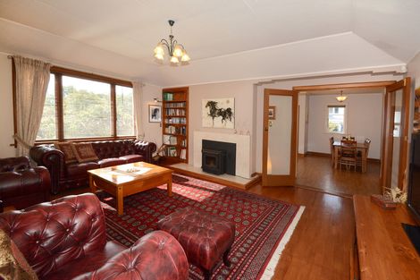 Photo of property in 2 Mcgeorge Avenue, Mornington, Dunedin, 9011