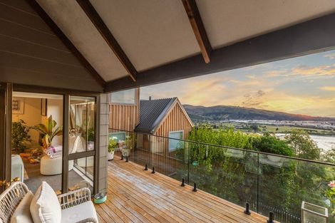 Photo of property in 1/8 Hobday Lane, Mount Pleasant, Christchurch, 8081