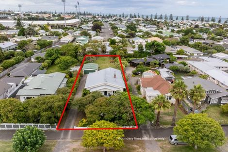 Photo of property in 185 Georges Drive, Napier South, Napier, 4110