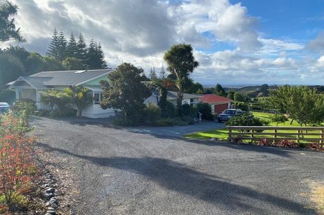Photo of property in 70 Neewood Road, Ohauiti, Tauranga, 3173