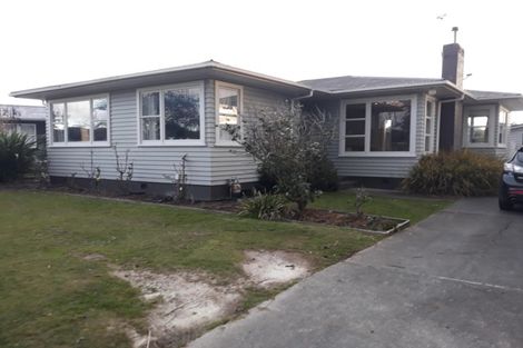 Photo of property in 38 Catlins Crescent, Milson, Palmerston North, 4414